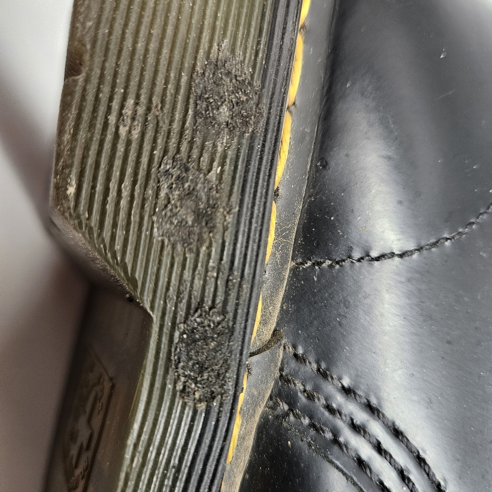 Womens Dr. Martens boots, size 11 - Picture 7 of 9